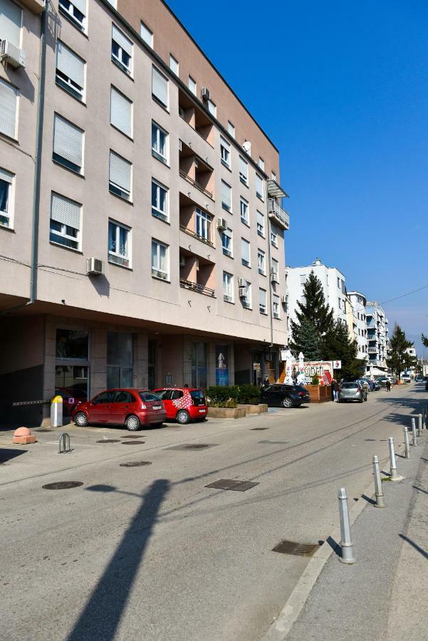 F&T Apartment-Place2Be Zagreb Bagian luar foto