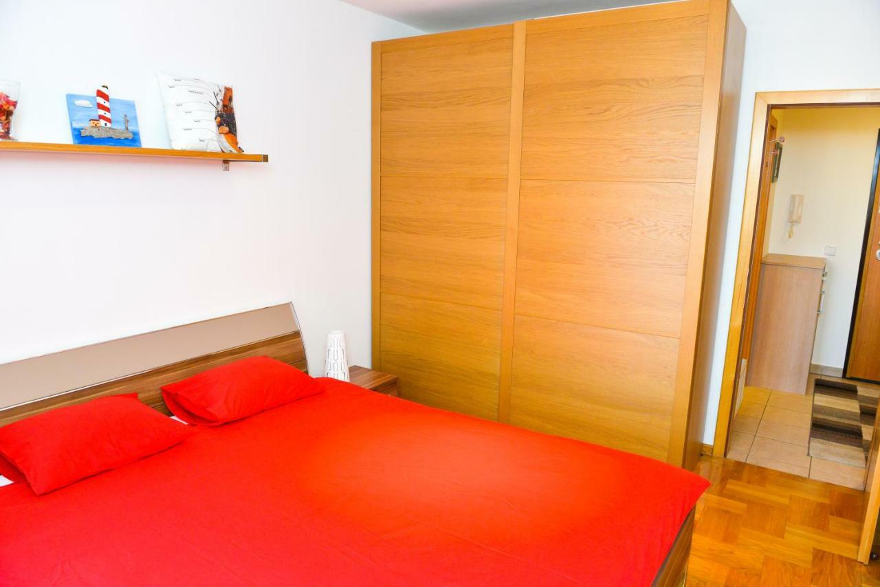 F&T Apartment-Place2Be Zagreb Bagian luar foto